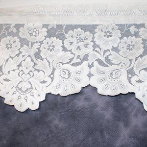 Set of 4 Lace Valances
